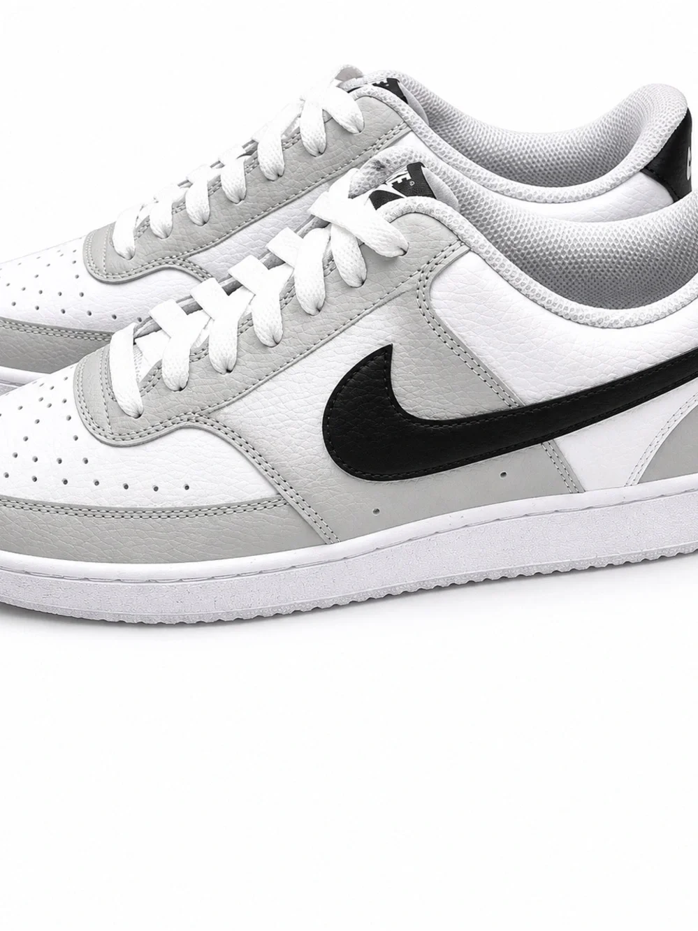 Nike Low-Top Sneakers in White, Gray & Black Swoosh